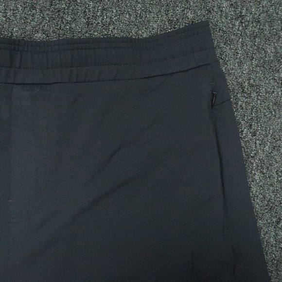 Public Rec Shorts Mens 38 Blue Flex Stretch Athletic Performance Zip Pockets - Picture 2 of 9